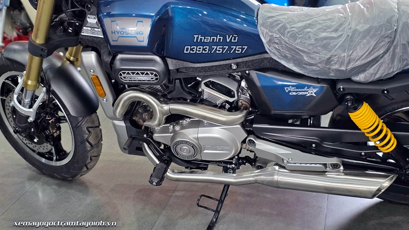 Hyosung GV350X 29 Hyosung GV350X mau xanh 12