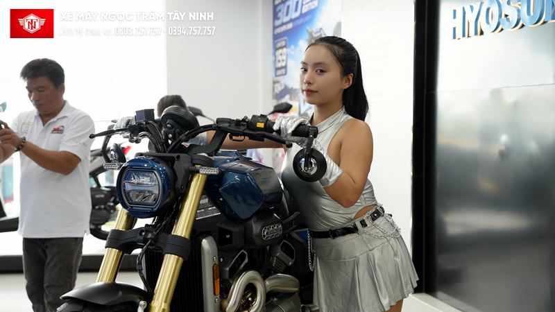 Xe Máy Ngọc Trâm Tây Ninh chính thức phân phối Hyosung GV350X 4 Xe May Ngoc Tram Tay Ninh chinh thuc phan phoi Hyosung GV350X 8