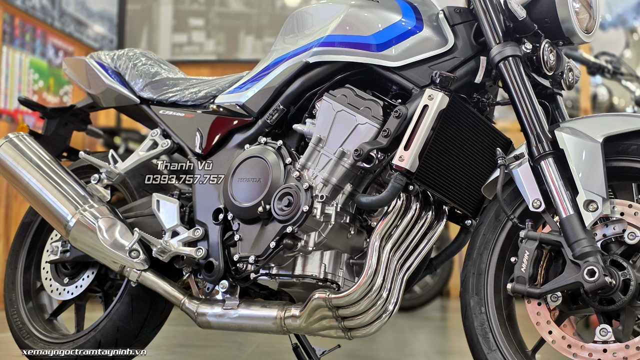 Honda CB500SF Super Four 2026 được phân phối tại Ngọc Trâm Tây Ninh – Vì sao mẫu xe 4 xi-lanh này được khách hàng yêu thích? 20 Honda CB500SF Super Four 2026 13
