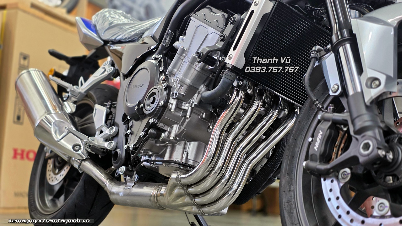 Honda CB500SF Super Four 2026 được phân phối tại Ngọc Trâm Tây Ninh – Vì sao mẫu xe 4 xi-lanh này được khách hàng yêu thích? 8 Honda CB500SF Super Four 2026 14