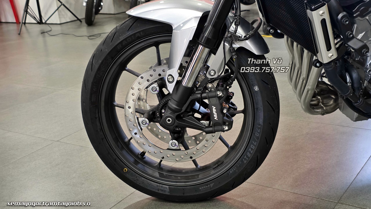 Honda CB500SF Super Four 2026 được phân phối tại Ngọc Trâm Tây Ninh – Vì sao mẫu xe 4 xi-lanh này được khách hàng yêu thích? 14 Honda CB500SF Super Four 2026 19