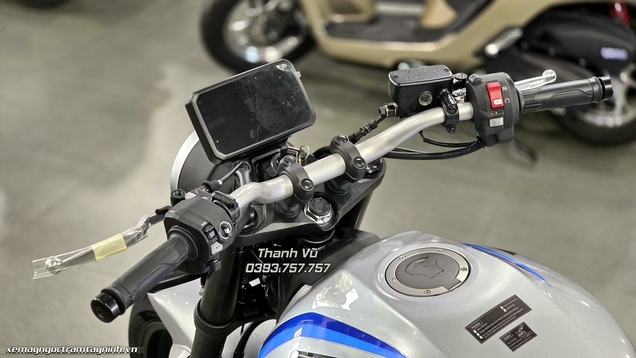 Honda CB500SF Super Four 2026 được phân phối tại Ngọc Trâm Tây Ninh – Vì sao mẫu xe 4 xi-lanh này được khách hàng yêu thích? 16 Honda CB500SF Super Four 2026 9