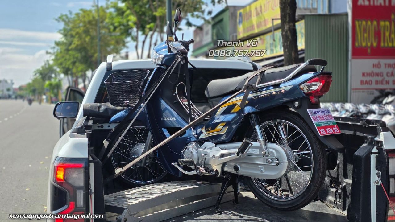Honda Dream NCX 2026 xanh đá chính thức đã có chủ, giao về Trảng Bàng Tây Ninh 4 Honda Dream NCX 2026 xanh đá chính thức đã có chủ, giao về Trảng Bàng Tây Ninh