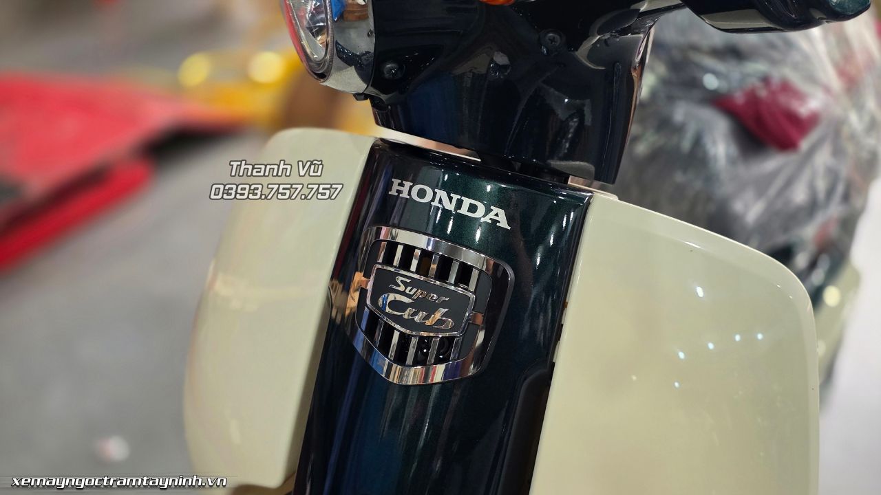 Honda Super Cub 110 ABS nhập Nhật đóng thùng giao ra Thủ đô Hà Nội 4 Honda Super Cub 110 ABS nhập Nhật đóng thùng giao ra Thủ đô Hà Nội
