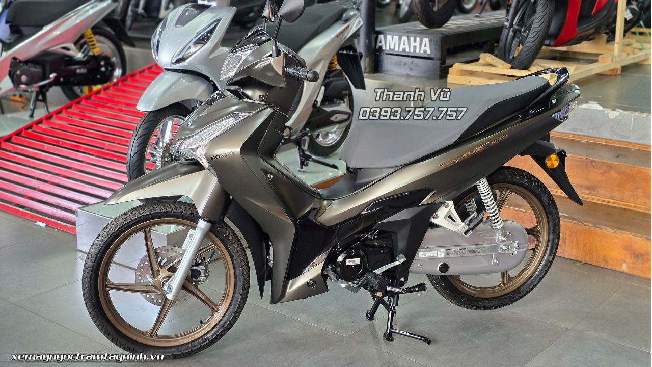 Honda Wave 125i 2026 màu nâu đen chính thức rời Xe Máy Ngọc Trâm Tây Ninh để bàn giao khách hàng tại Long An 5 Honda Wave 125i 2026 màu nâu đen chính thức rời Xe Máy Ngọc Trâm Tây Ninh để bàn giao khách hàng tại Long An