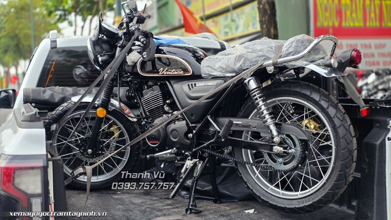 Honda CGX150 Vintage Custom đen bóng – Khách chốt xe, giao tận nơi về Bến Tre 8 Honda CGX150 Vintage Custom đen bóng – Khách chốt xe, giao tận nơi về Bến Tre